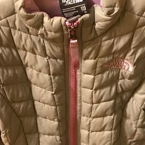 Little girl northface coat